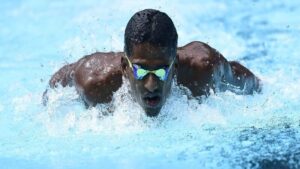 4 Swimming Strokes You Need To Learn