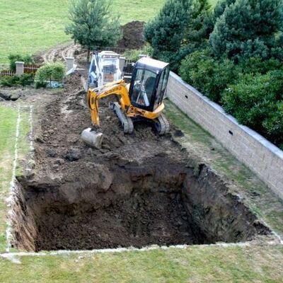 Swimming pool construction in Kenya