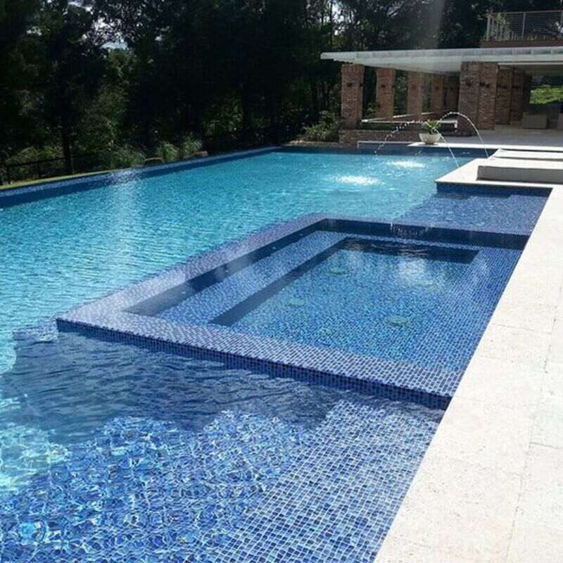 Tiles in pool renovations